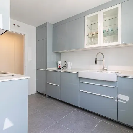 Allo Bonald Parking Piscina 3 Jerez de la Frontera